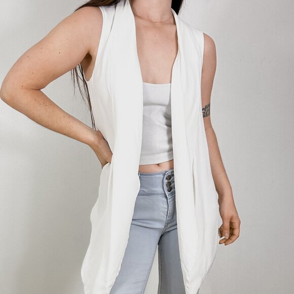 *Zara White Long Waterfall Vest - Picture 1 of 4